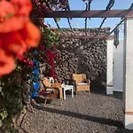 Country house Creativa Uga