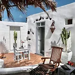 Country house Creativa Uga